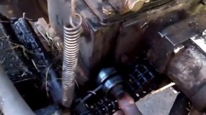 почему рвет  приводную цепь для навесного