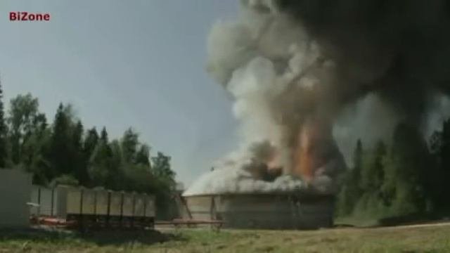 Тушение РВС 2000 при помощи установки газопорошкового пожаротушения BiZone УГПП 2000  Бензин АИ 98