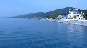 Лазаревское в октябре