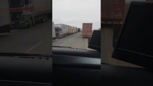 Очередь из фур на границе Маштаково Россия с Казахстаном