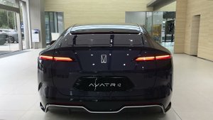 Обзор Changan Huawei Avatr 12 EV 2024 года