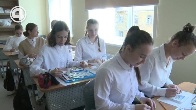 Элитную гимназию на Эльмаше официально открыли после капитального ремонта