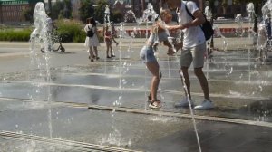 Fountain, girls, boys and wet summer joys-1! / Фонтан, девушки, парни и мокрые радости лета-1!