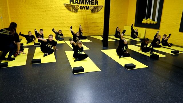 Відкритий урок Студія гімнастики та акробатики "FLEXI", команда Little stars смотреть онлайн