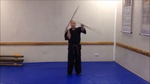 Вращение двумя палками. Защитные движения.