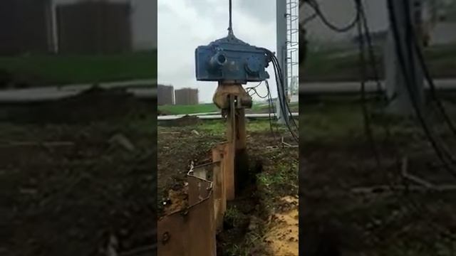 извлечение Шпунта Ларсена AZ 13-770 6 МЕТРОВ.