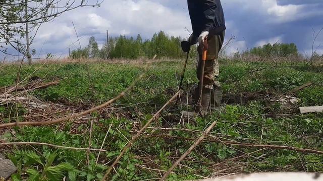 ДЕРЕВЕНСКИЙ ПАРЕНЬ УСТАЛ смотреть онлайн