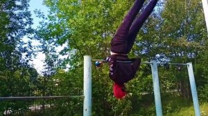 ПРОБУЕМ ВСЛЕПУЮ СТРАШНЫЕ ЭЛЕМЕНТЫ НА ТУРНИКЕ! Воркаут - Челлендж!