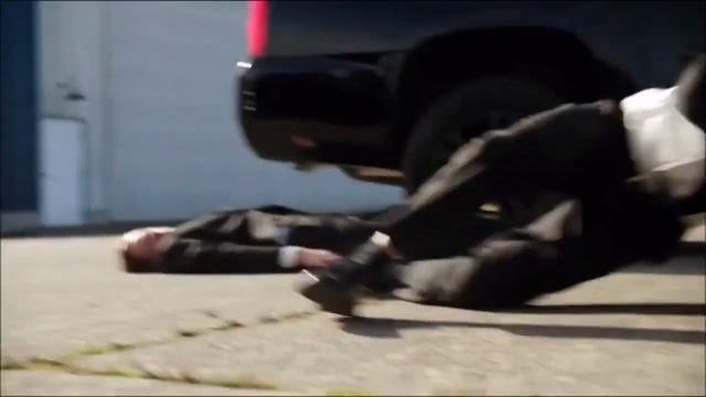 Flashpoint caused the Dominators to attack 'Invasion' Part 3 смотреть онлайн