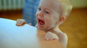 Почему ребенок ноет и канючит? И как это прекратить?