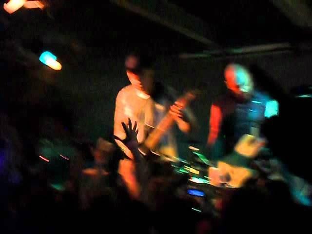Caliban- No One Is Safe live @ Podzemka смотреть онлайн