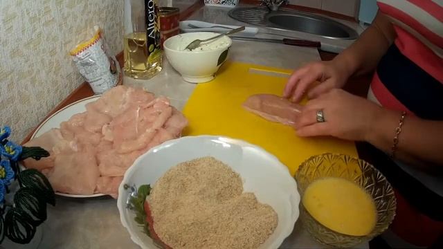 Вкуснейшие куриные рулетики с плавленным сырком Delicious chicken rolls with melted cheese смотреть онлайн