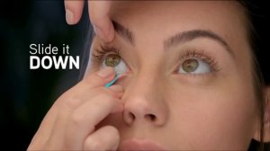 How to Take Out Contacts -- DAILIES® AquaComfort Plus® Contact Lenses