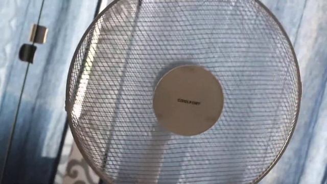Вентилятор напольный Coolfort CF-2004 смотреть онлайн