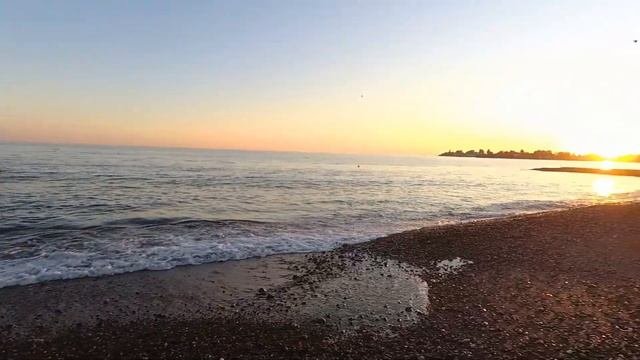 Все работают.Море.Ремонт.21.10.2020.Абхазия.Сухум.