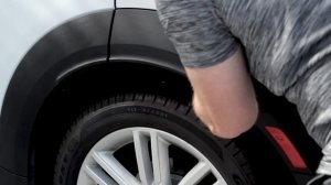 How to Protect Your Tires and Trim From Fading - Ultima Tire and Trim Guard Plus