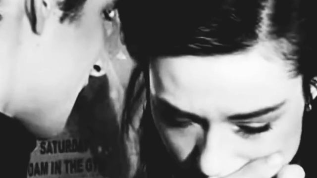 Scott and Allison || Я для тебя останусь смотреть онлайн