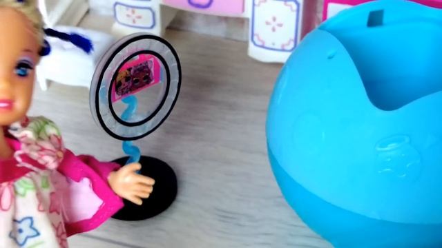 ПОТРАТИЛИ ВСЕ ДЕНЬГИ НА ИГРУШКИ?? Катя и Макс веселая семейка! Смешные куклы Барби истории Даринелк смотреть онлайн