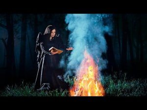 СПАСИТЕЛЬНЫЕ СЛОВА ДРЕВНИХ КОЛДУНОВ. ДЛЯ ВСЕХ. ВЕДЬМИНА ИЗБА. ИНГА ХОСРОЕВА.mp4