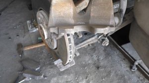 Замена передних тормозных колодок Skoda Octavia A4 1,8 Turbo