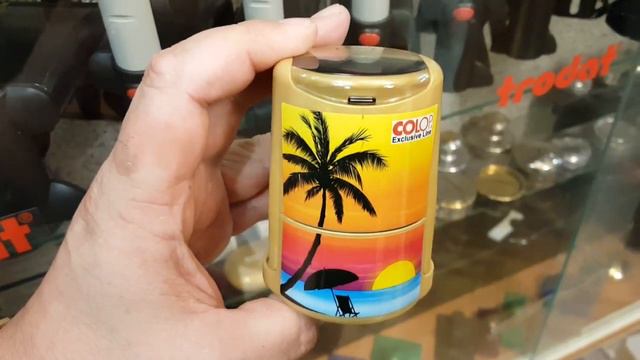 Оснастка для круглой печати "Пора в отпуск" (корпус золото) смотреть онлайн