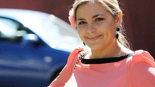 Смотритесь моложе! Ирина Пегова удивила поклонников кардинальной сменой имиджа. Ради сьемок! смотреть онлайн