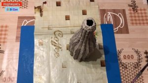 Из обычной стеклянной бутылки сделали настоящую красоту. Декор своими руками