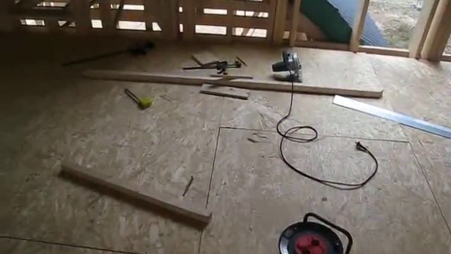 #Как построить каркасный дом? Полы 2-го этажа из ОСБ 22 мм. смотреть онлайн