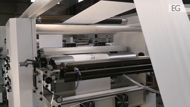 Линия для производства бумажных пакетов LMD600 + LST4800 смотреть онлайн