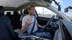 Voyah Free EV или Voyah Free EVR? Поспорили китайцы, кому  Mercedes мочить. ТЕСТ ДРАЙВ 2023