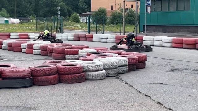 7 лет. Быстрота реакции на картинге. Тренировка по картингу. Разминка и Погнали! Июль 2022.