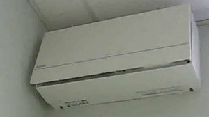 Как работает Mitsubishi Electric Lossnay VL-100EU5-E на малых оборотах .