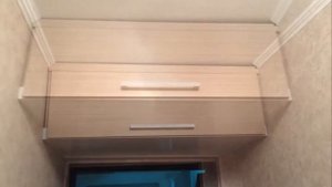 Антресоли в прихожей
