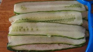 Закуска к белому полусладкому вину