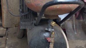 Как быстро заправить одноразовый газовый баллончик