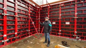 МОНТАЖ ПРОМЫШЛЕННОЙ ОПАЛУБКИ PERI В ЧАСТНОМ ДОМОСТРОЕНИИ.