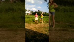 Танец под песню Hands Up)