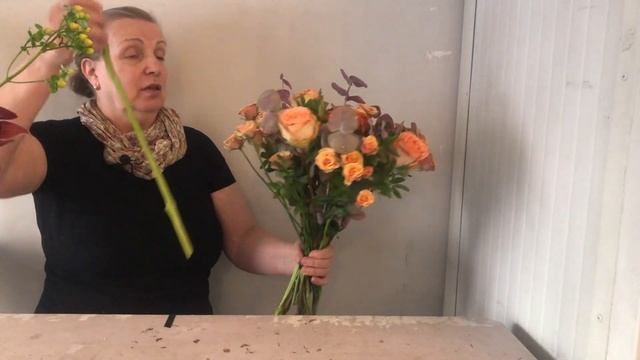 ОСЕННИЙ БУКЕТ. УПАКОВКА БУКЕТА. Autumn bouquet смотреть онлайн