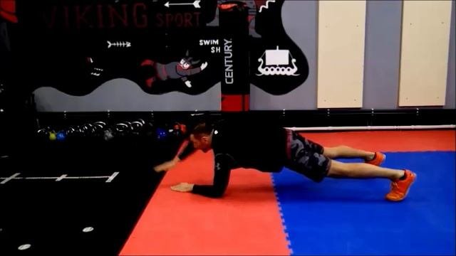ПЛАНКА С ПОДЪЕМОМ РУКИ ВВЕРХ ВПЕРЕД. PLANK