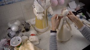 Вторая жизнь старым игрушкам. Реставрация новогодних игрушек времен СССР. Дед мороз/Снегурочка