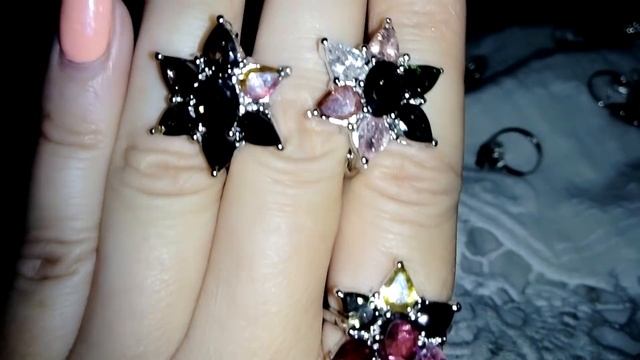 СЕРЕБРО В БЕЛОМ РОДИИ, И МИЛАШКИ В ОГРАНКЕ БРИОЛЕТ ????? смотреть онлайн