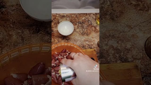 куриные сердечки на мангале смотреть онлайн