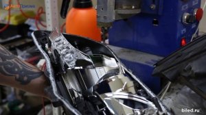 Toyota Camry - Устранение запотевания фар, замена стекол