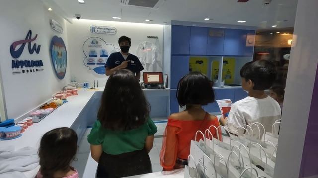 جولتنا فى كيدزانيا تجربة مميزة | DUBAI MALL KIDZANIA! Edutainment for Kids! смотреть онлайн