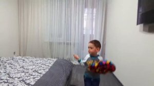 Играем в прятки с цифрами учимся считать от 1 до 10 на английском и русском языке