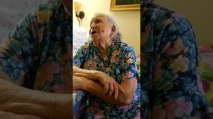 "Мы вышли в сад" - слова и музыка Татьяны Толстой