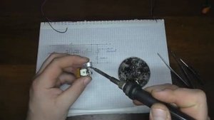 Зарядное устройство для авто АКБ (защита от короткого замыкания и переполюсовки