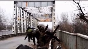 "По ту сторону прицела, поднял голову фашизм"