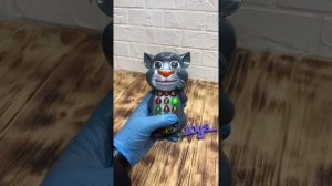 Умный телефон Том