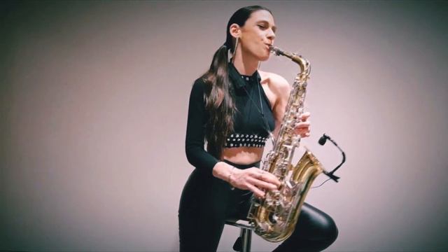 "Thinking Out Loud" Ed Sheeran - Tamara Kreimer - Sax Cover! смотреть онлайн